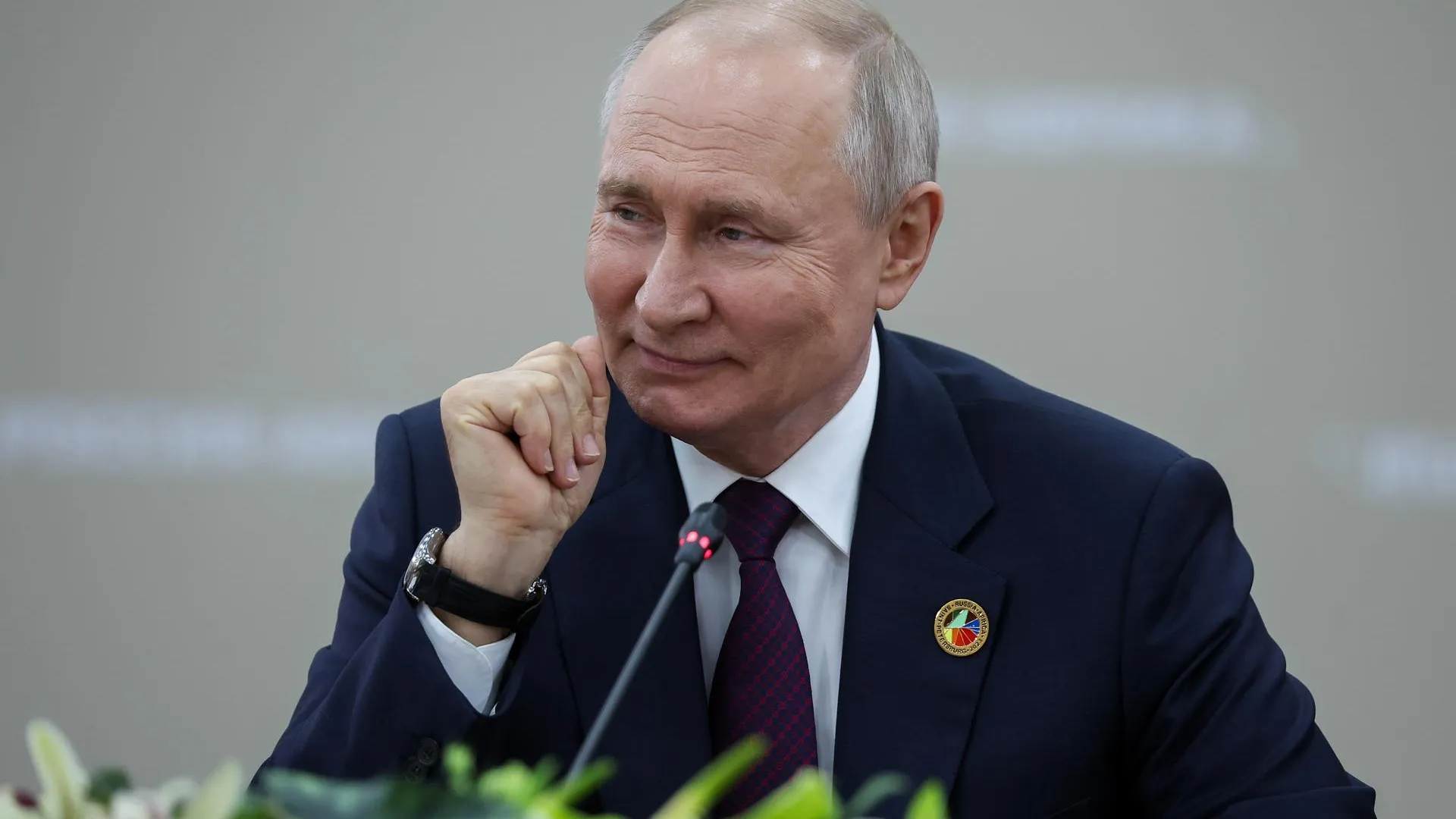 Путин заявил, что Россия не отказывалась от переговоров по Украине