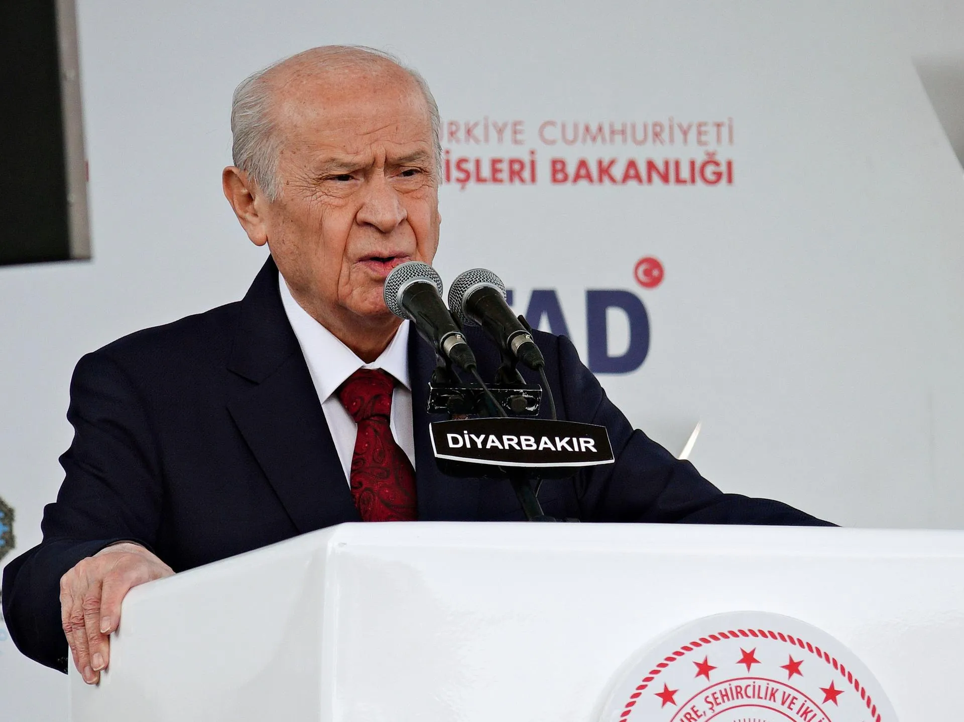 Лидер Партии националистического движения (МНР) Девлет Бахчели. Mehmet Masum Suer/Keystone Press Agency
