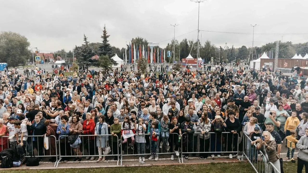 Концертами, боксзабегом и выступлением Льва Лещенко отметил Чехов День города