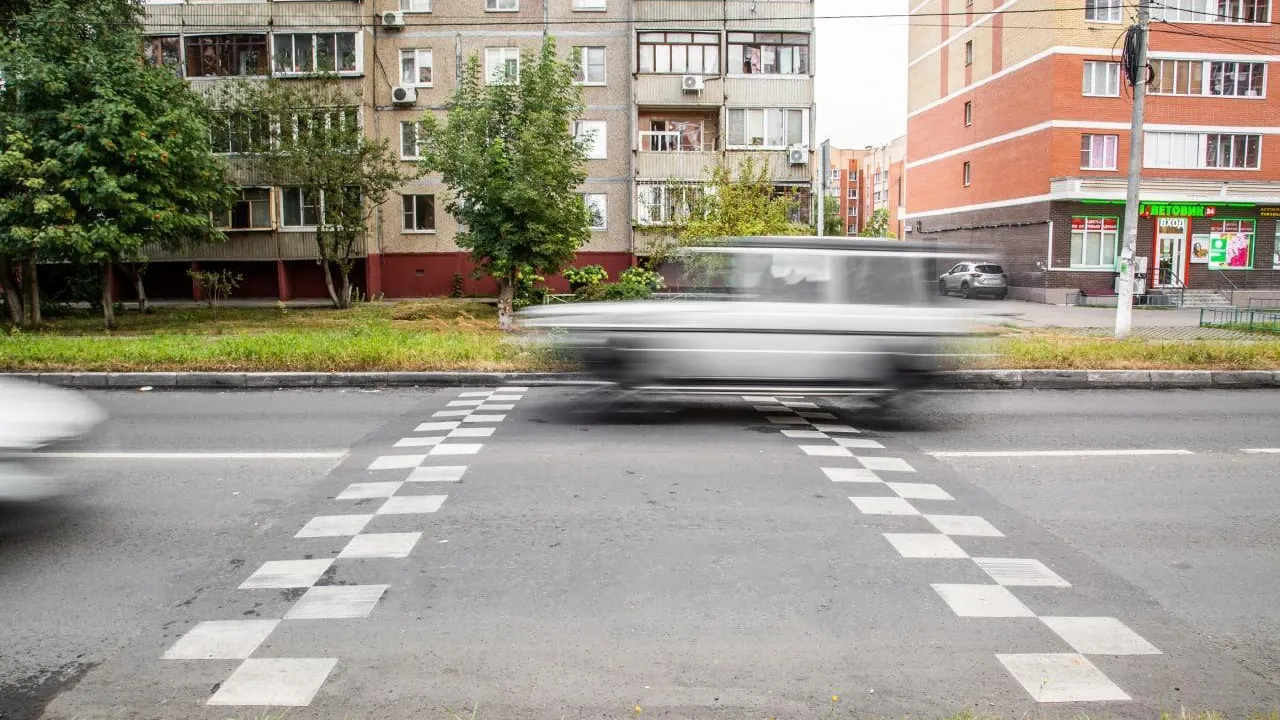 На семи дорогах Подмосковья отремонтировали искусственные неровности