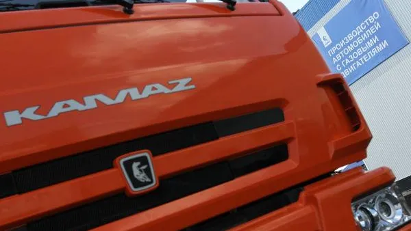 Гендиректор в Подмосковье незаконно продал три КамАЗа за 7 млн рублей