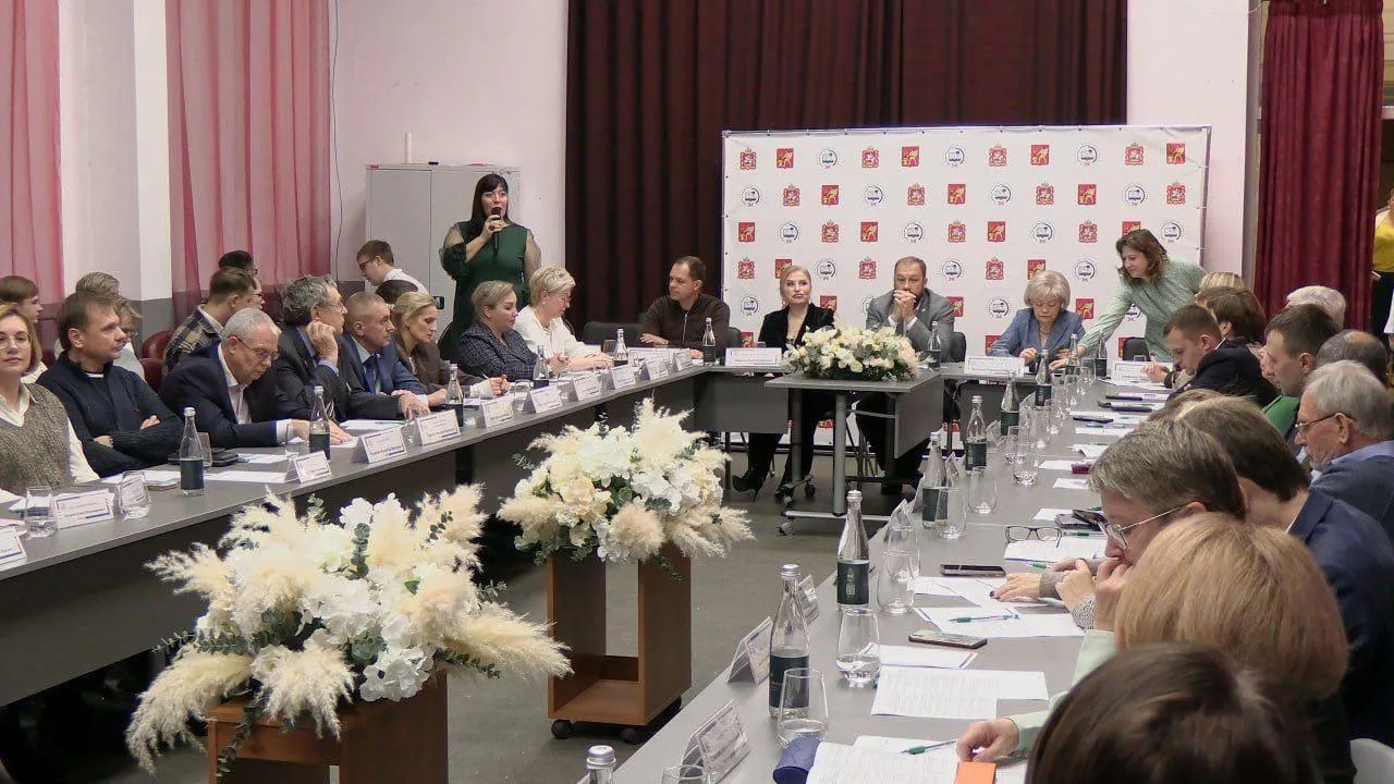 В Электростали прошла встреча с заместителем министра образования Московской области Куколевым Сергеем Владимировичем