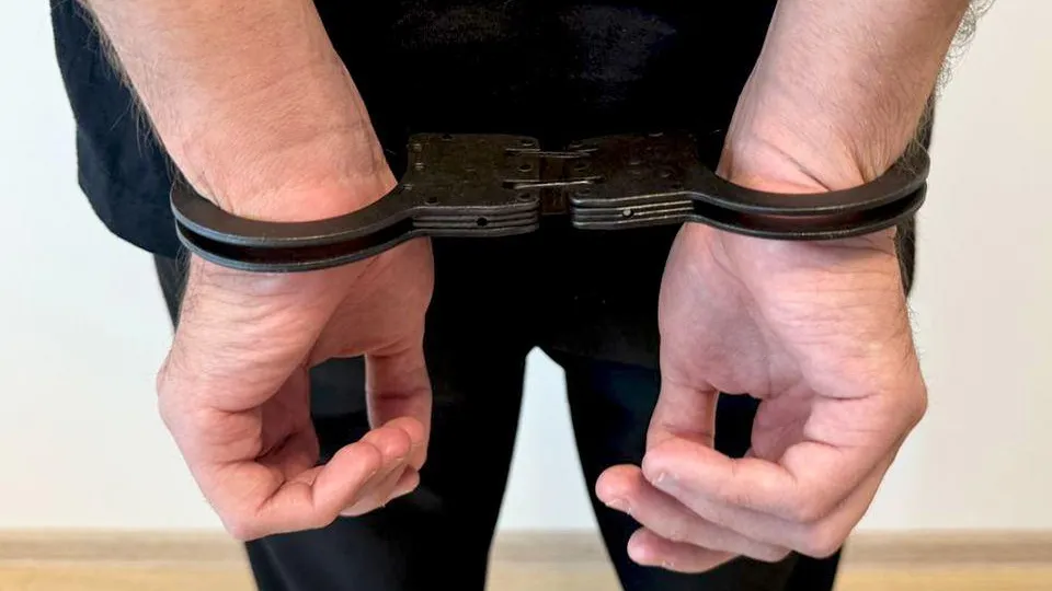 Полицейские пресекли деятельность нарколаборатории в подмосковном Дмитровском