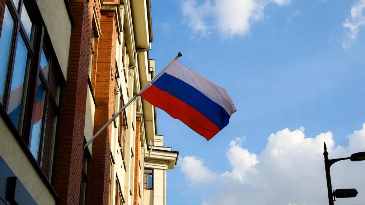 «Государство в государстве»: тревел-блогер шокировал откровением о жизни в российских городах