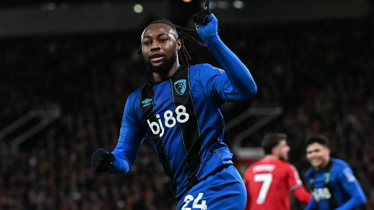 «МанСити» покупает звезду «Борнмута», «Наполи» нацелился на Довбика: трансферные новости из Европы