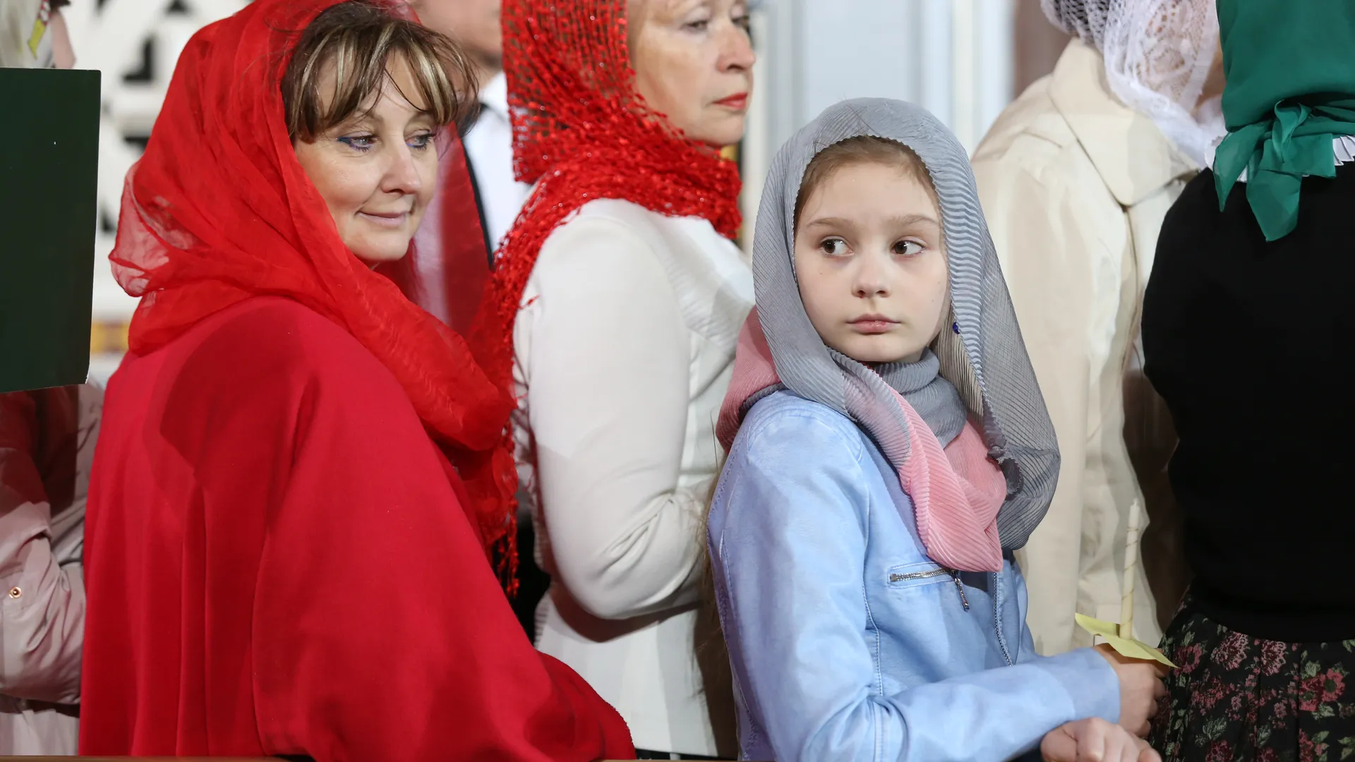 «Дресс-код в церкви — это обман»: откуда взялись требования к женскому виду в храме