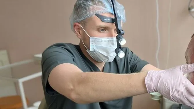 В Пушкинском врачи спасли молодого человека, сломавшего гортань после неудачного чиха