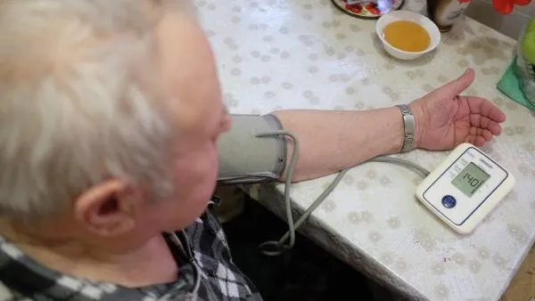 Врач рассказал, как регулировать артериальное давление без лекарств