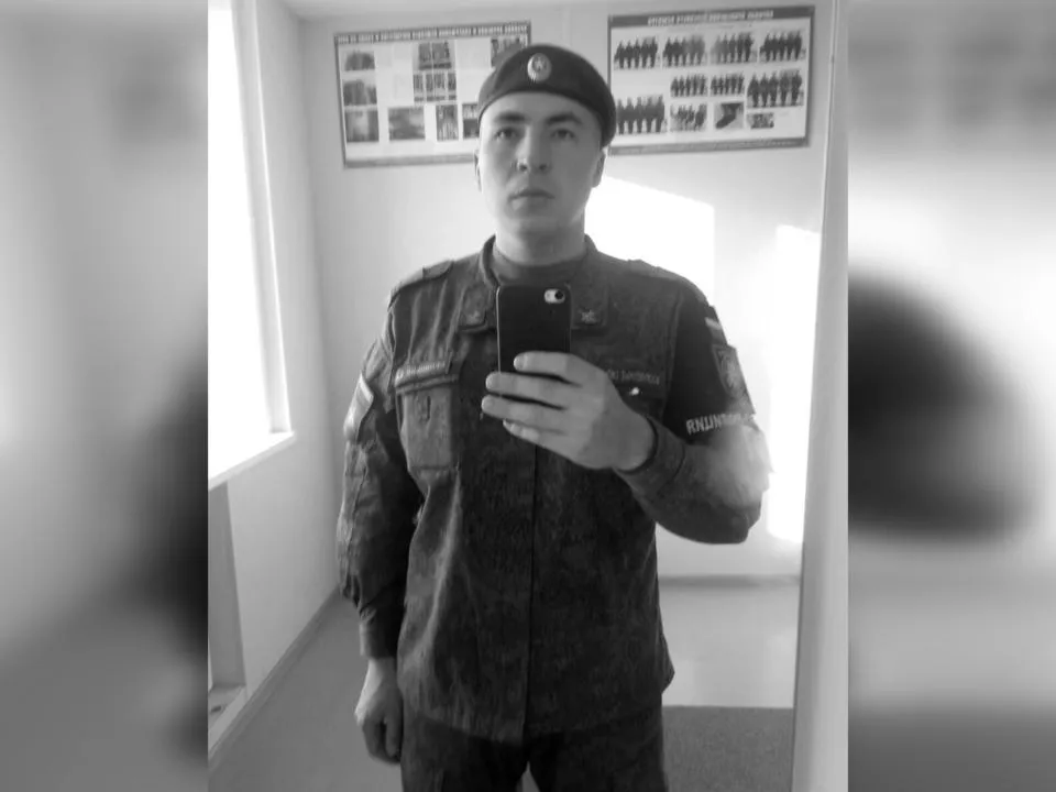 «Я жду каждый день, что он вернется»: мать отказывается верить в гибель сына на передовой