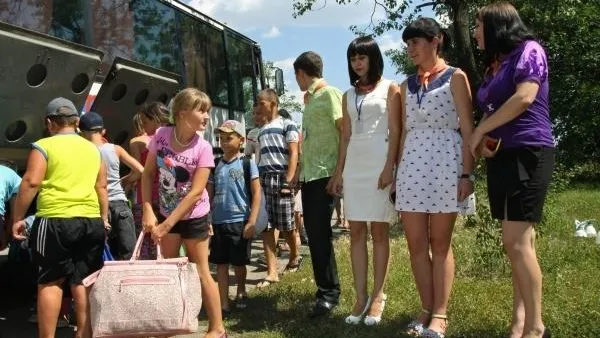 Куда жителю региона отправить ребенка отдыхать и сколько это стоит