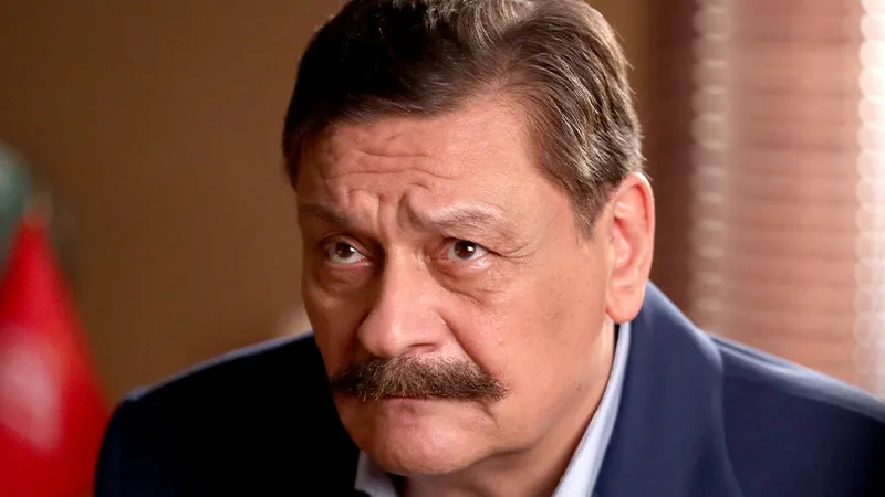 «Будет играть в провинциальных западных театрах» — экс-депутат о судьбе скандального артиста