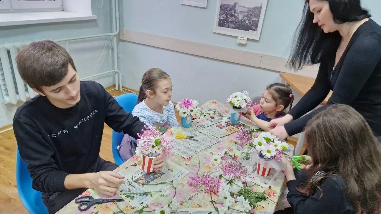 В подмосковных библиотеках начали проводить весенние фестивали, мастер-классы и ярмарки