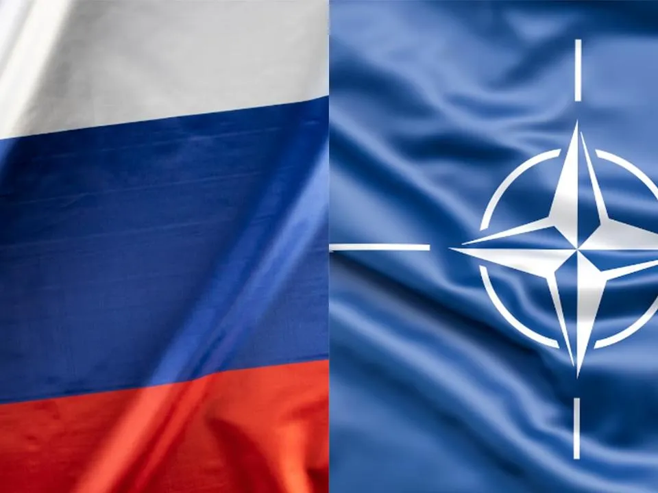 Политолог назвал два сценария начала горячего конфликта России с НАТО