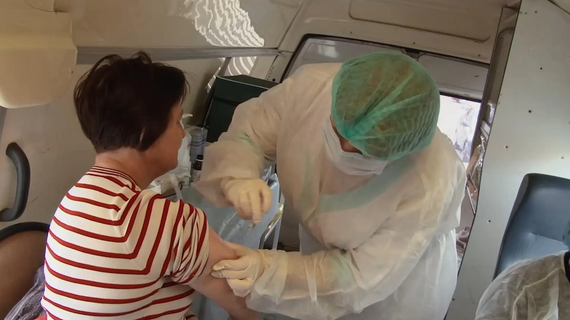 Алексей Лавров