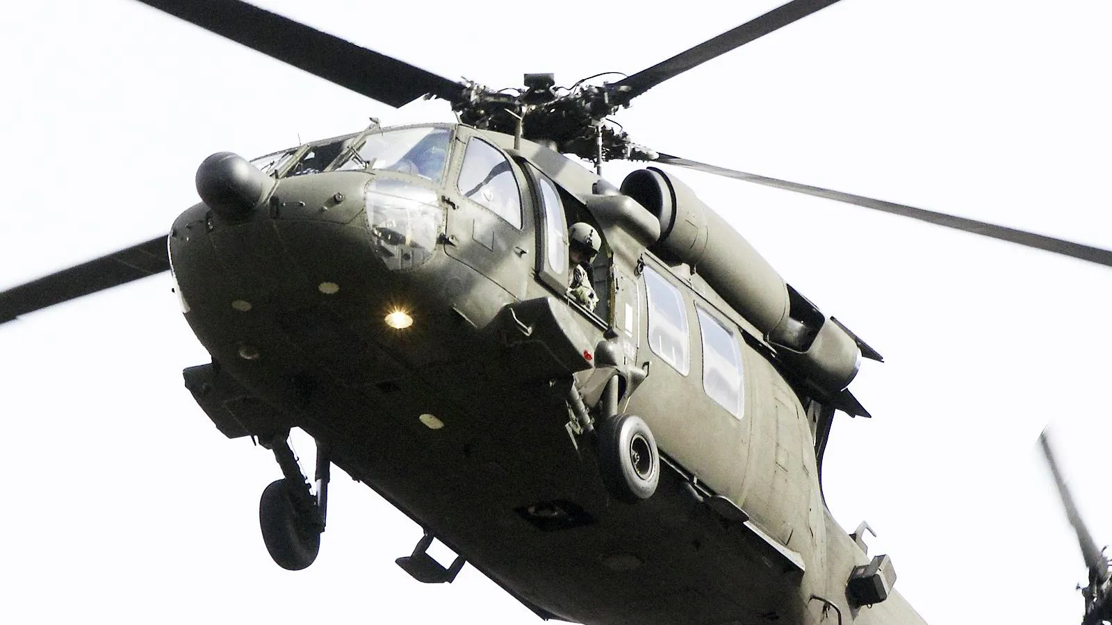 Вертолет UH-60 Black Hawk. Nicolas Maeterlinck
