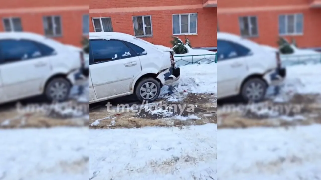 Нетрезвый мужчина разбил несколько автомобилей на парковке в Лобне