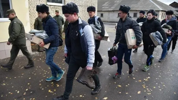 Во Львове начали рекламную кампанию по призыву контрактников в ВСУ