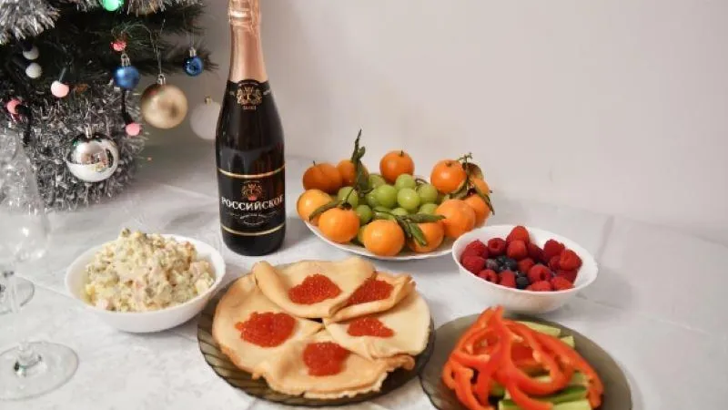 Хозяйки раскрыли секрет, почему блины рвутся при переворачивании