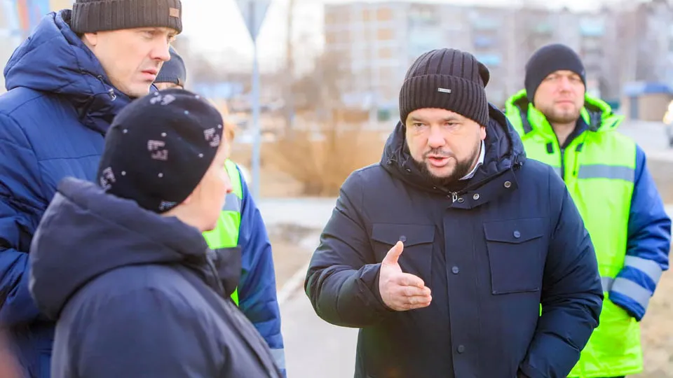 Глава муниципалитета Николай Прилуцкий (в центре). Фото: администрация городского округа Шатура