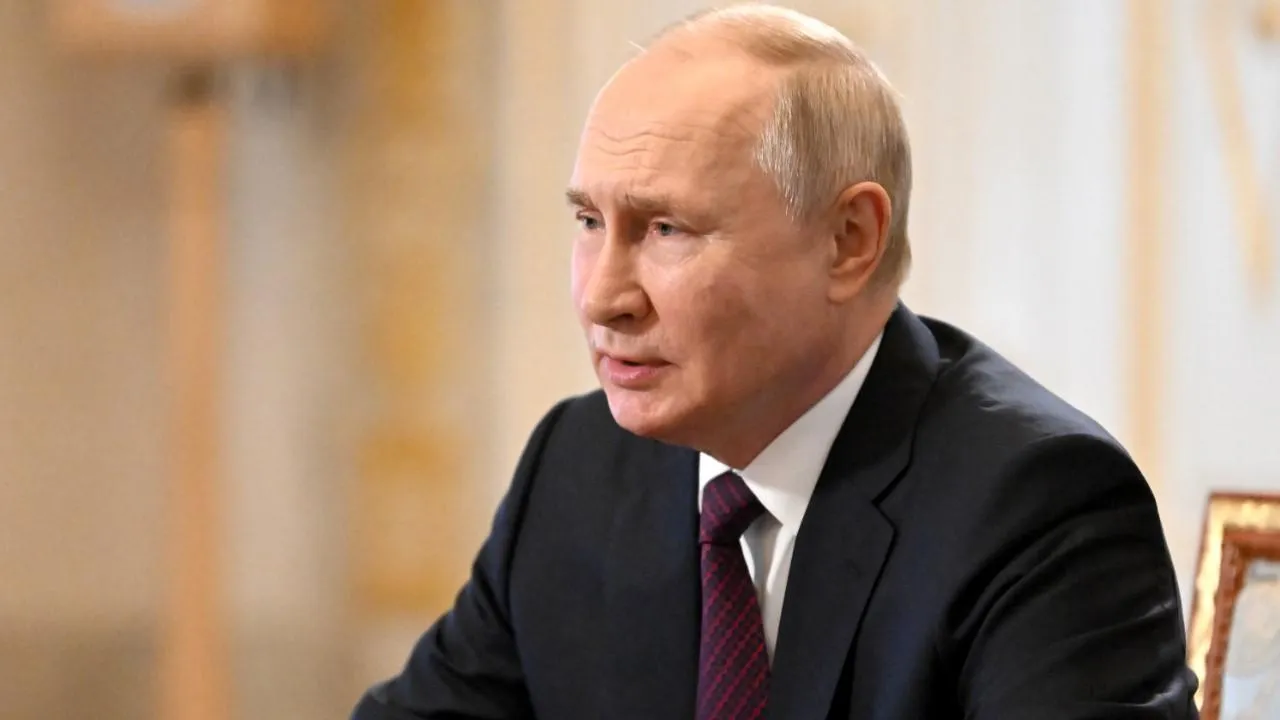 Путин принял приглашения Си Цзиньпина посетить Китай в октябре