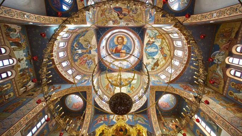 Роспись Троицкого храма в Реутове завершат летом
