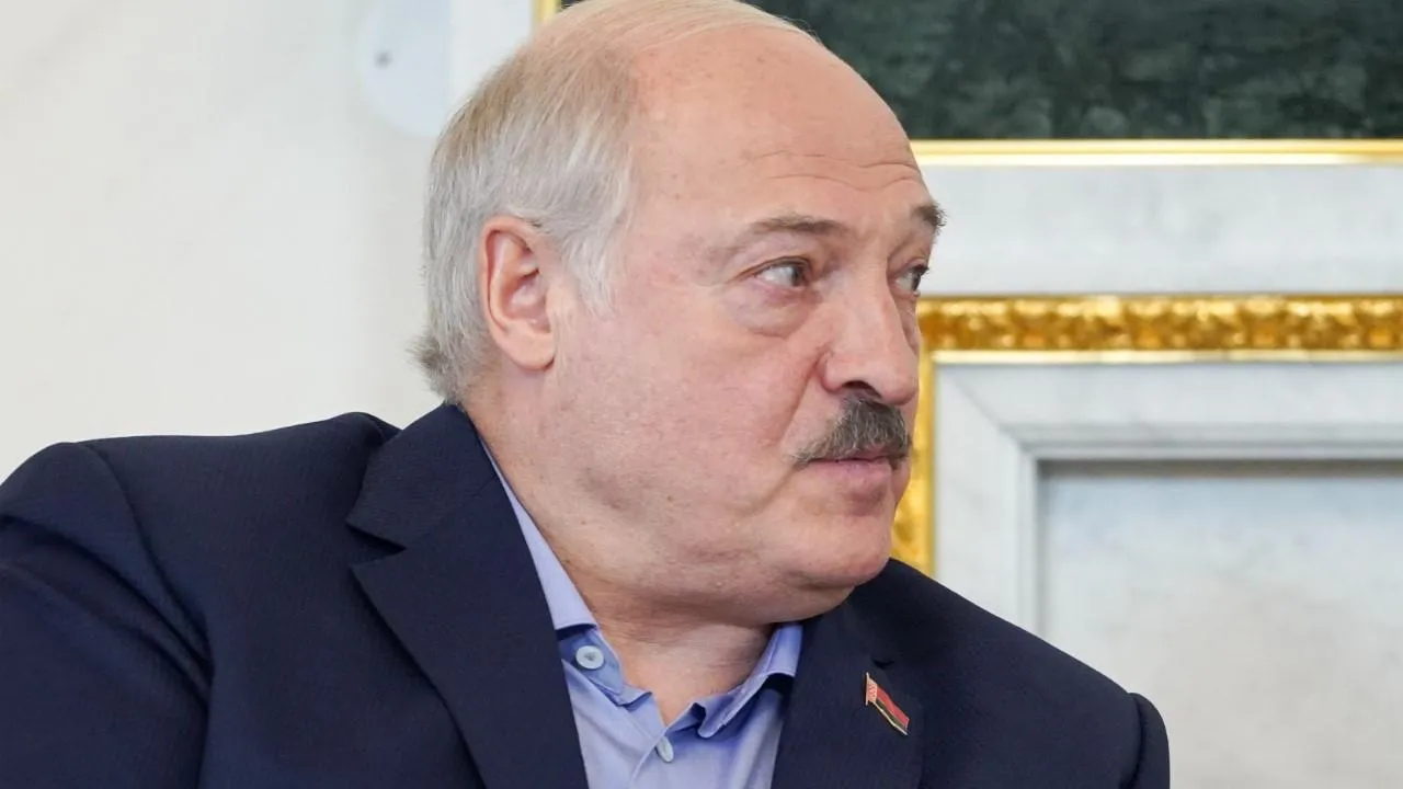 Лукашенко заявил о рисках разрушения мировой безопасности США и их союзниками