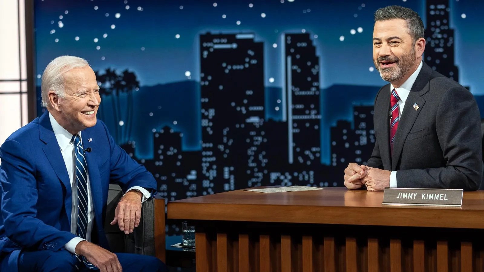 В ток-шоу Jimmy Kimmel Live! президент США Джо Байден, 2022 год. White House