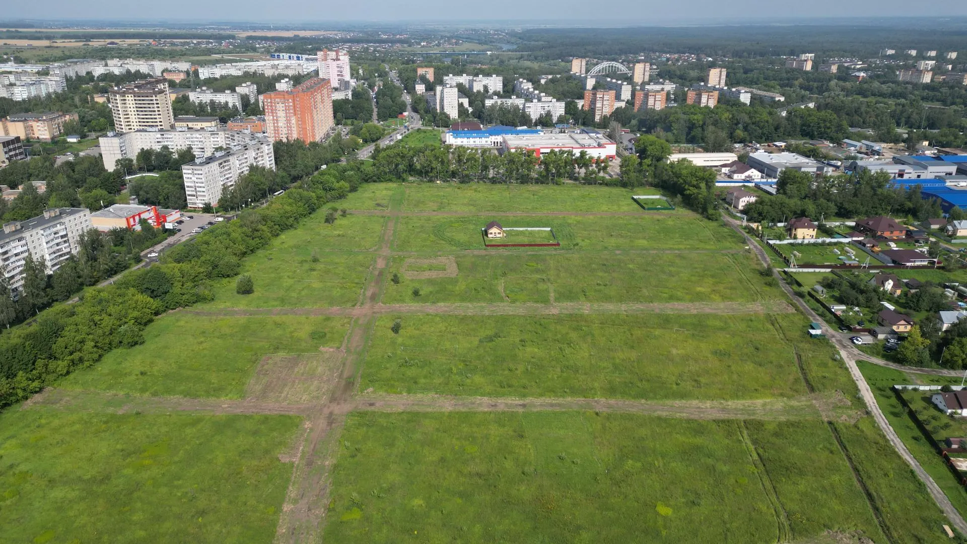 Девяносто земельных участков предоставили врачам в Подмосковье в этом году