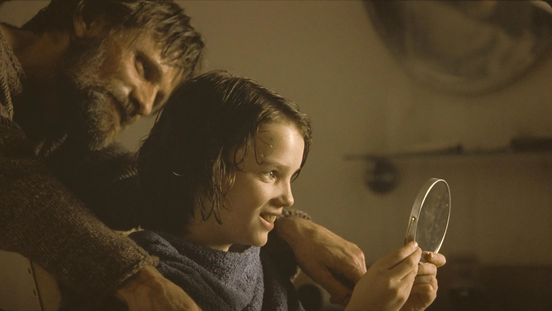Кадр из фильма «Дорога», 2009.Dimension Films/ZUMAPRESS.com