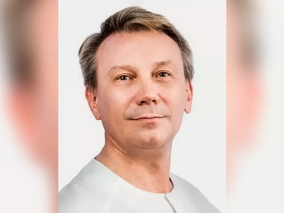 Военный хирург Сандалов  рассказал о новом методе лечения фронтовых ран