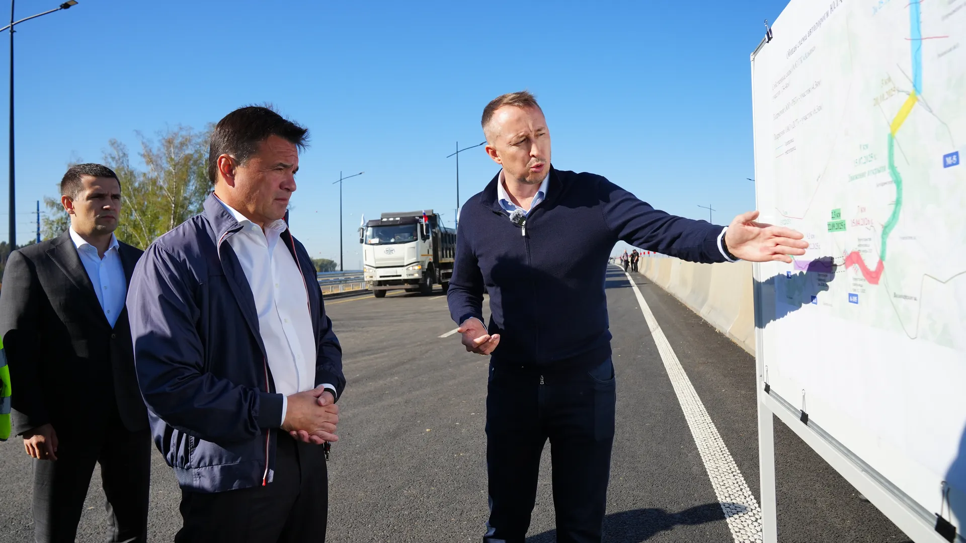 Андрей Воробьев дал старт движению по новому участку Южно-Лыткаринской автодороги