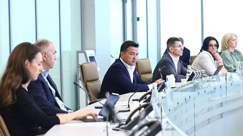 Антон Чернов