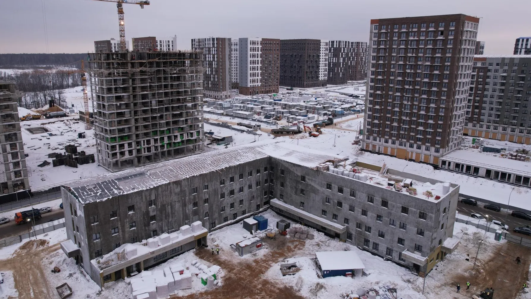 Поликлиника в Пригороде Лесном. Съемка с коптера/РИАМО стрингеры