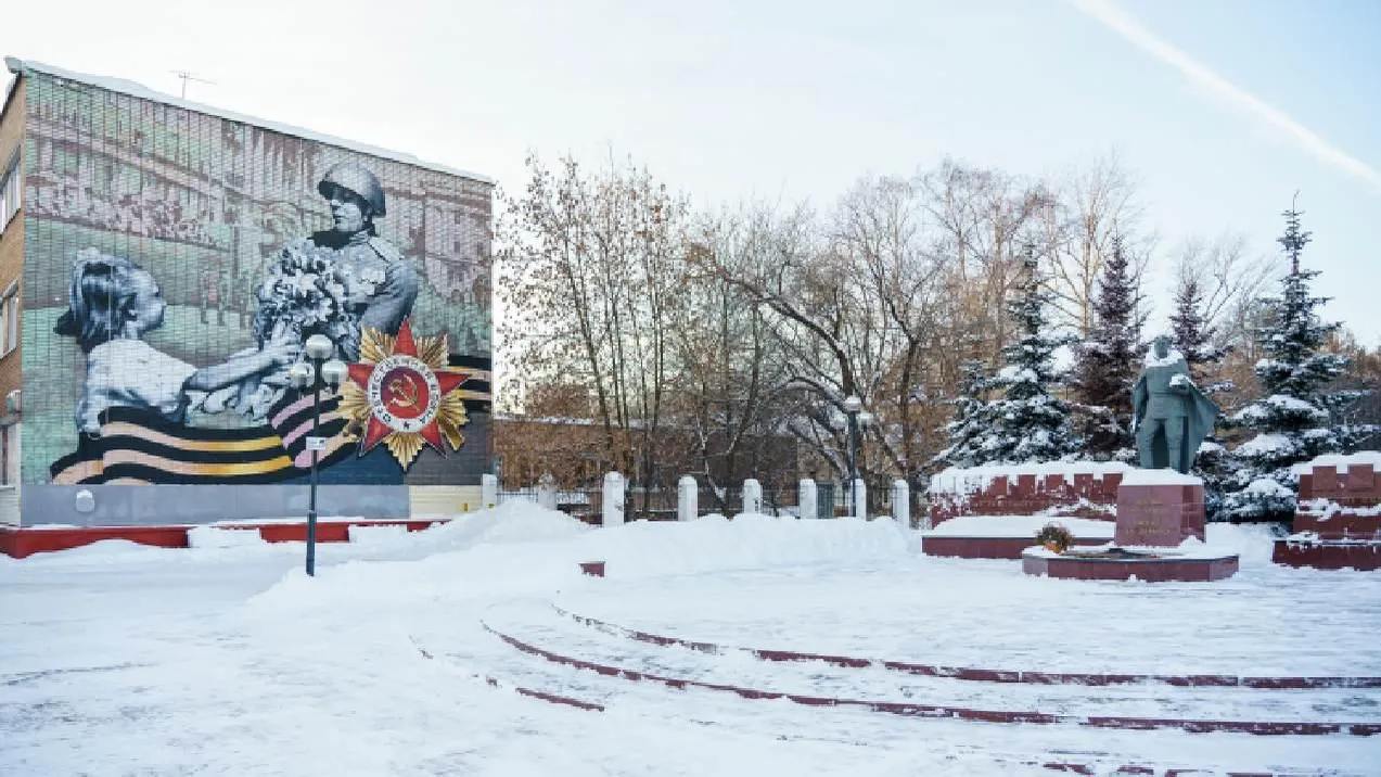 «Сгинуть в кровавых вихрях новой Пражской весны»: Медведев ответил на пожелания повторения блокады