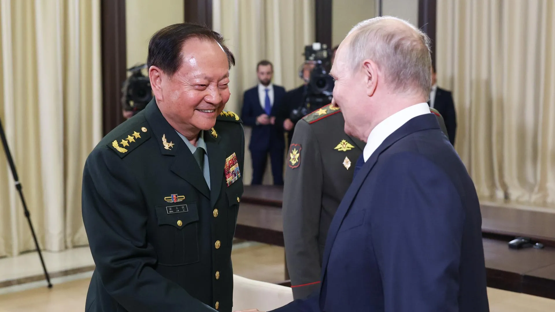 В Китае рассказали о развитии отношений с российскими военными