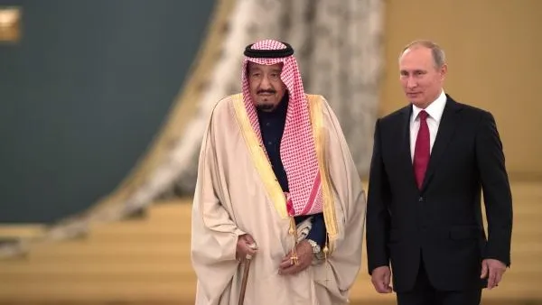 Четырнадцать документов о сотрудничестве подписали Россия и Саудовская Аравия