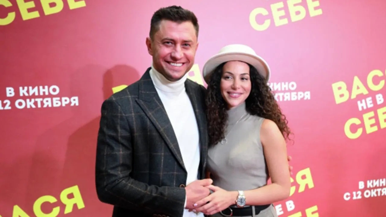 Жена Павла Прилучного намекнула подписчикам на возможное пополнение в семье