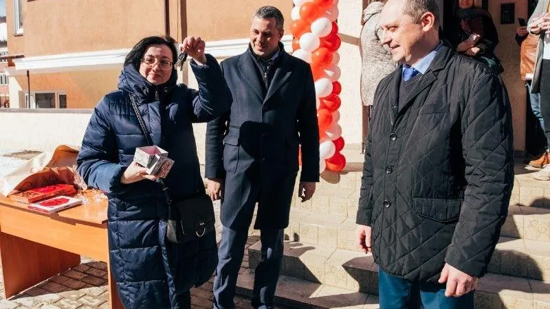 Дольщики ЖК «Метелица» в Истре начали получать ключи от своих квартир