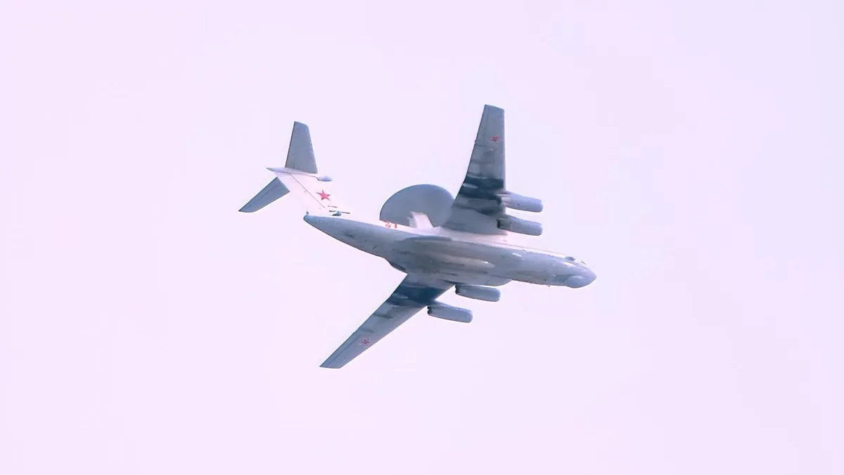 Самолет А-50 во время проверки боеготовности в полку ПВО