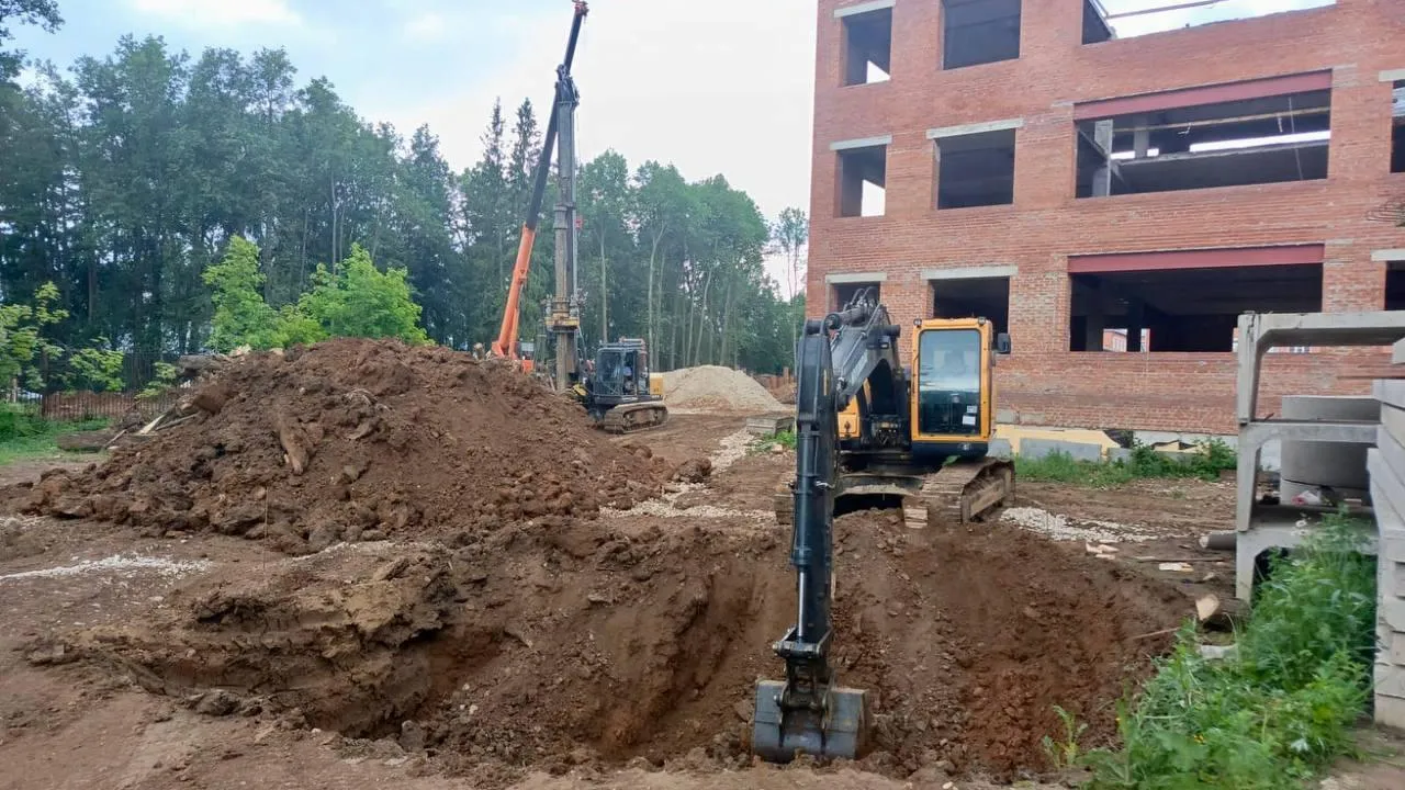 Реконструкция лечебного корпуса психиатрической больницы продолжается в Чехове