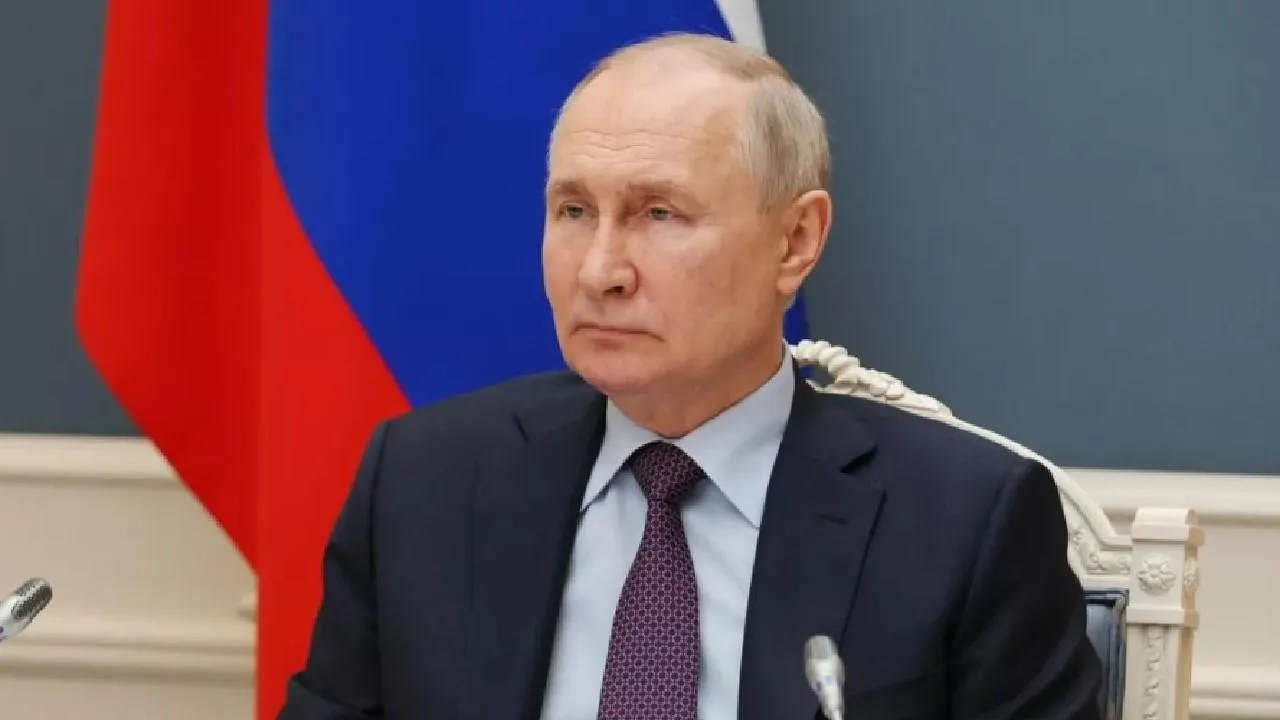 Путин поручил подготовить предложения по декриминализации некоторых экономических преступлений