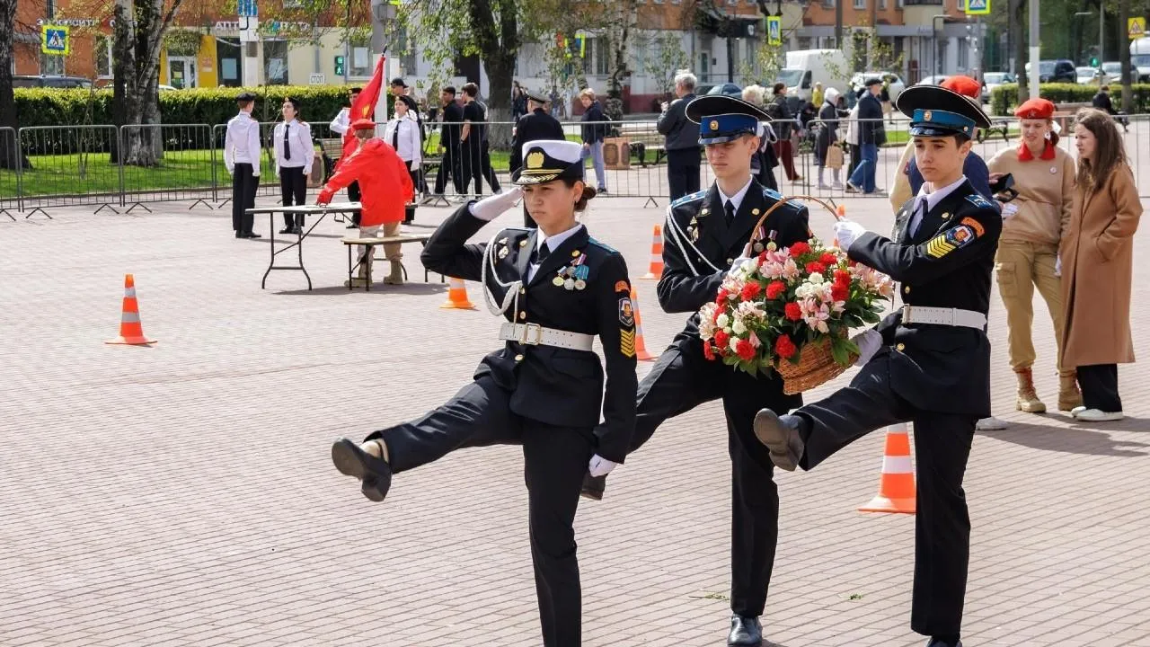 Патриотическая акция «Вахта Памяти» стартовала в школах Московской области