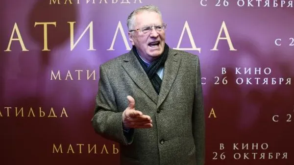 Жириновский похвалил «Матильду», но раскритиковал актерский состав