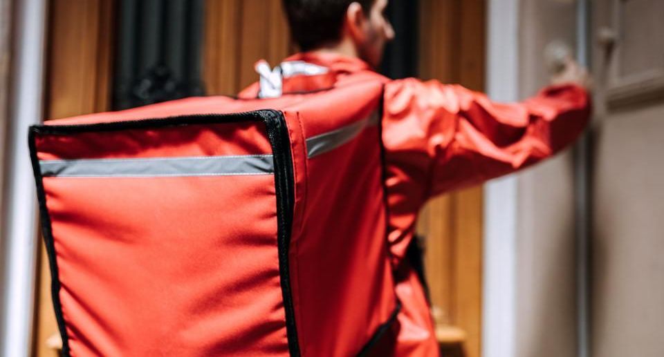 Зарплаты курьеров в России выросли до 146 тысяч рублей