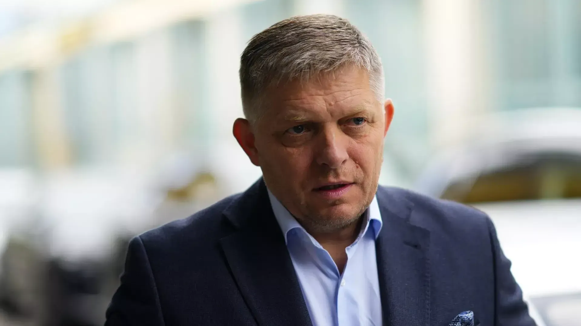 Фицо посоветовал желающим отправить войска НАТО на Украину — закурить сигару и ждать апокалипсис