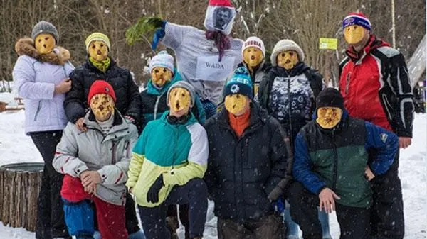 Пермские болельщики на Масленицу сожгли чучело Родченкова