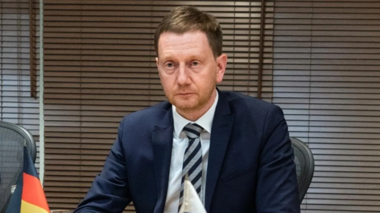 Немецкий политик выступил за мирное урегулирование украинского конфликта