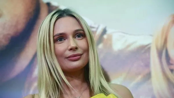 Помощница актрисы Рудовой не стала опровергать беременность своей начальницы