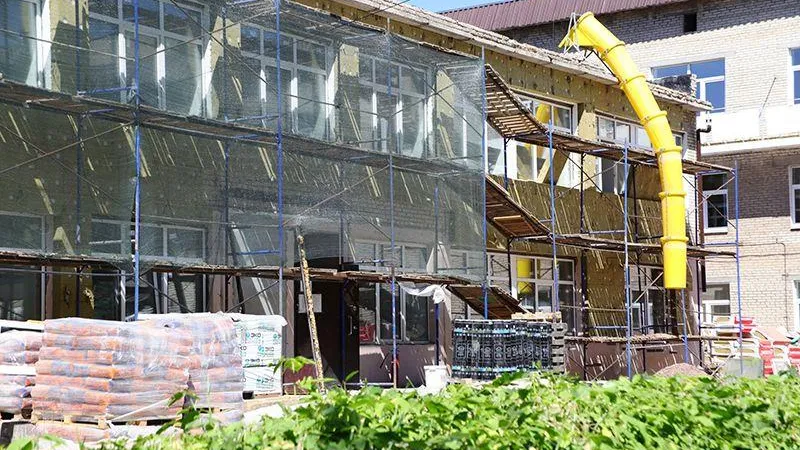 Капремонт детской поликлиники в Воскресенске продолжается