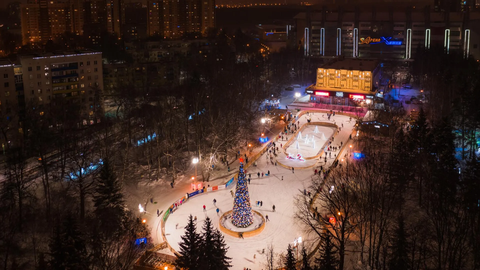 Театральный каток в Химках готовится к открытию